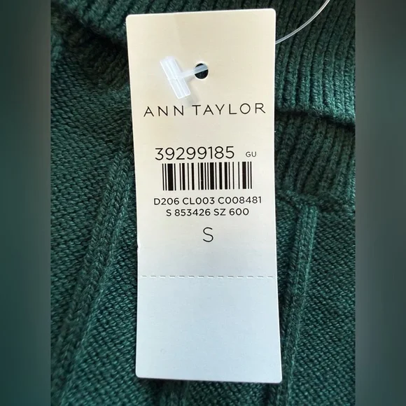 NWT Ann Taylor Ribbed Turtleneck Sweater Pine Grove Green Size S - Picture 9 of 14